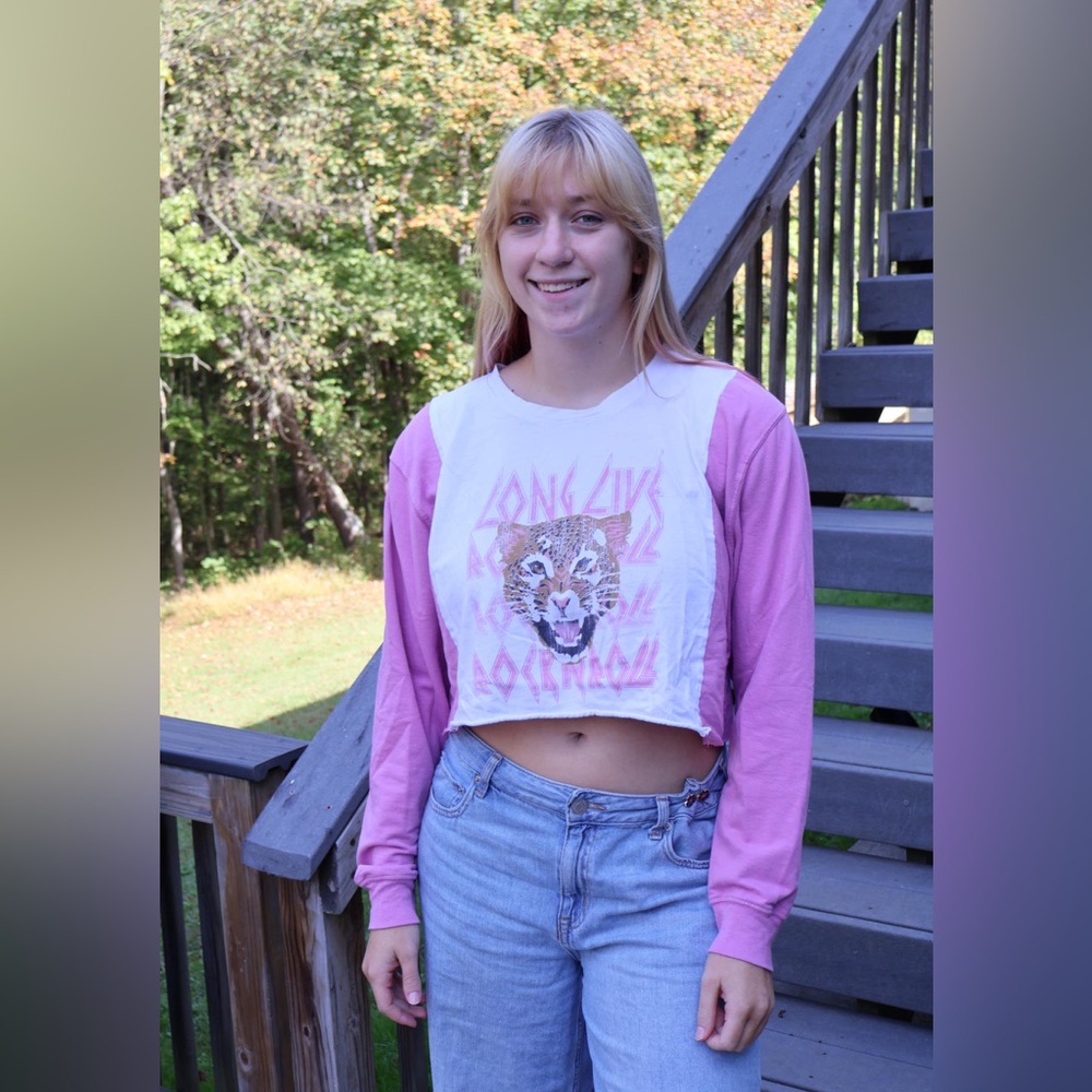 Pink and White Graphic Long Sleeve Crop Top